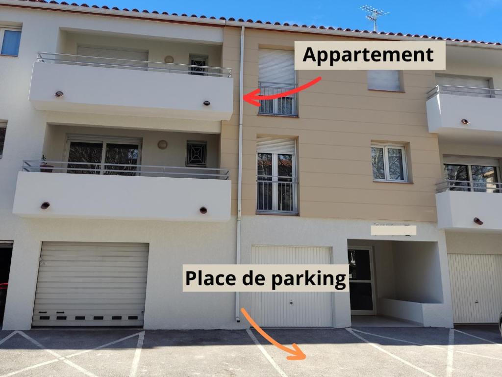 Joli Dans Quartier Calme De