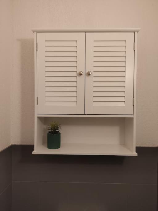Apartment Joli Dans Quartier Calme De *